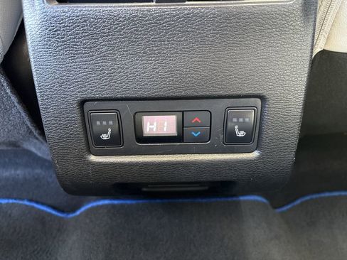 Used 2023 Mitsubishi Outlander SEL 40th Anniversary image 11