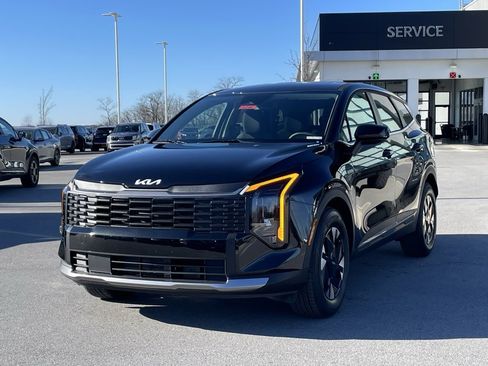 New 2026 Kia Sportage LX image 3