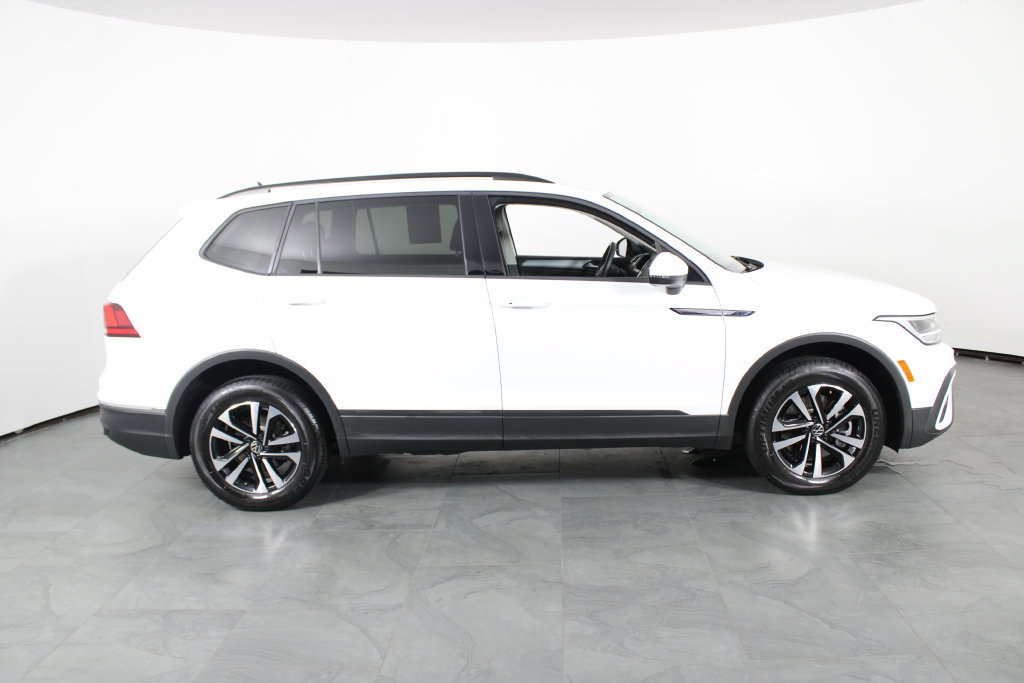 Used 2022 Volkswagen Tiguan S FWD image 11