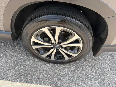 Certified 2023 Subaru Forester Limited AWD/4WD image 16