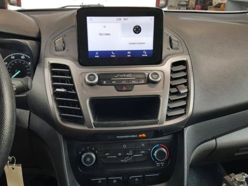 Used 2021 Ford Transit Connect XL FWD image 17