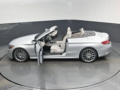Used 2018 Mercedes-Benz C 300 Cabriolet image 17