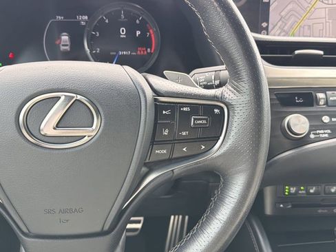 Certified 2021 Lexus ES 350 F Sport w/ Special Edition FWD image 16