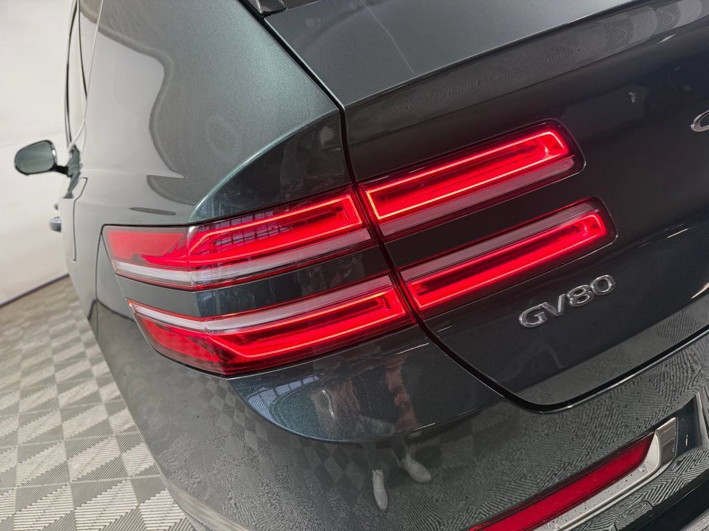 Used 2023 Genesis GV80 3.5T w/ Prestige Package AWD/4WD image 7
