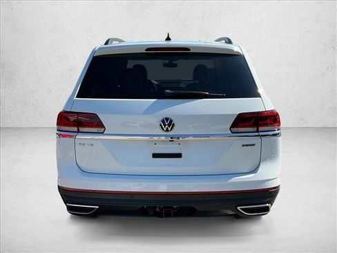 Used 2022 Volkswagen Atlas SE image 6