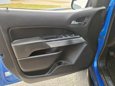 Used 2019 Chevrolet Colorado ZR2 image 18