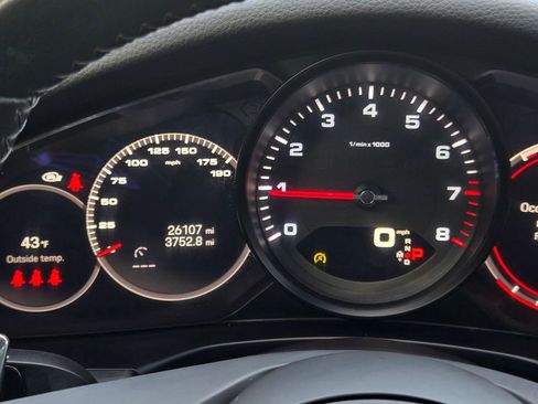 Used 2023 Porsche Panamera Platinum Edition RWD image 39