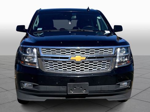 Used 2018 Chevrolet Tahoe LT w/ Luxury Package image 3