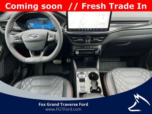 Certified 2023 Ford Escape ST-Line Elite w/ Premium Technology Package image 2