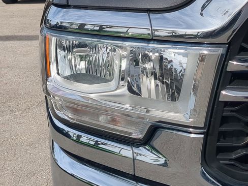 Used 2019 RAM 2500 Tradesman image 10