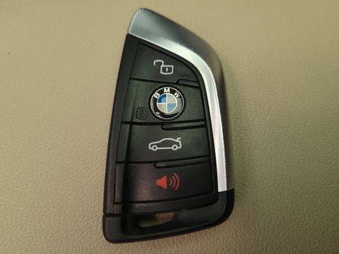 Used 2021 BMW 330i Sedan w/ Convenience Package RWD image 32