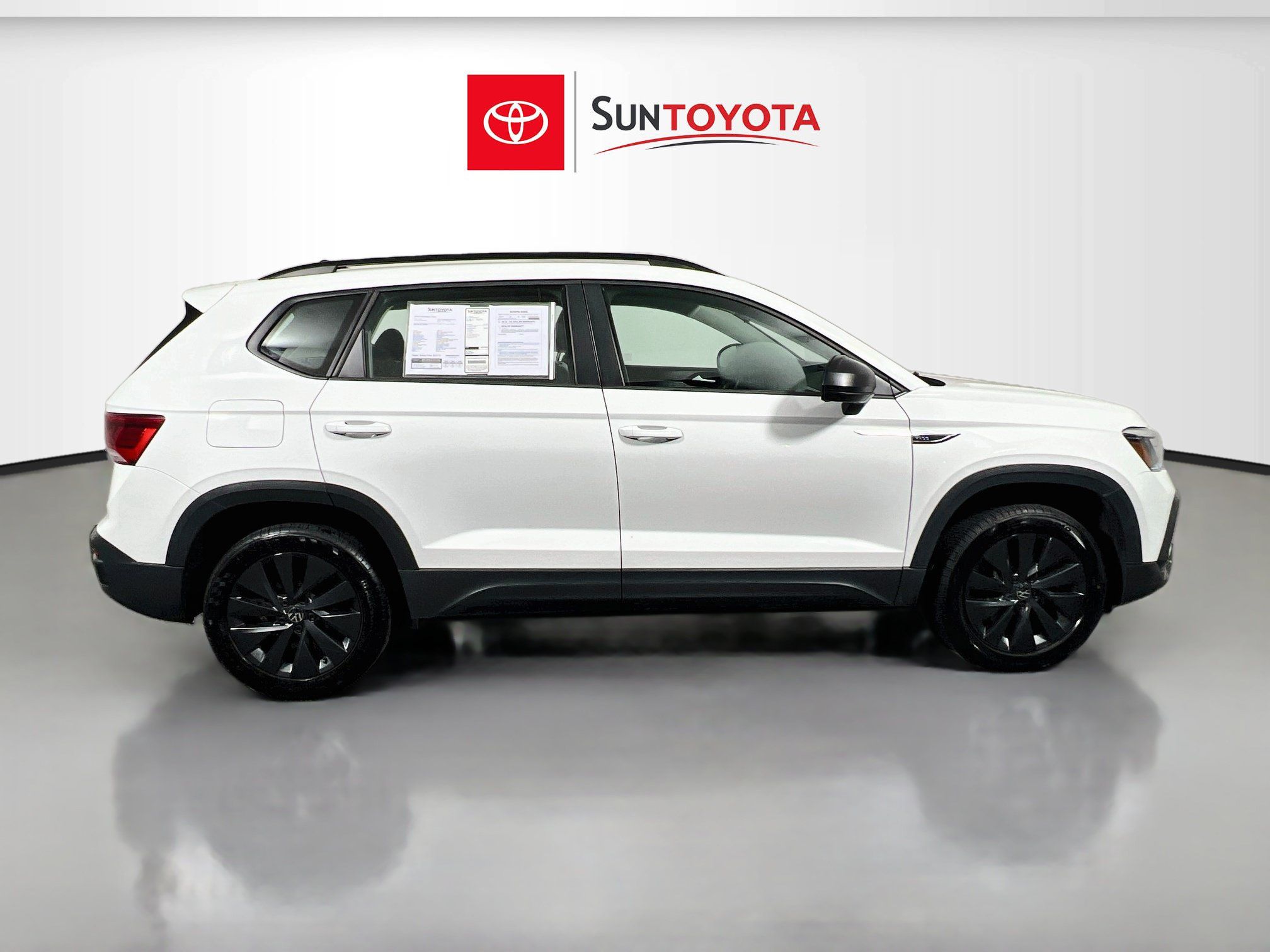 Used 2024 Volkswagen Taos S FWD image 2