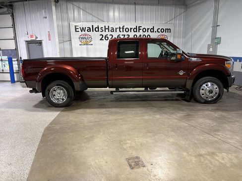 Used 2016 Ford F450 Lariat w/ Chrome Package image 9
