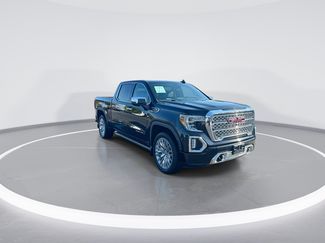 Used 2019 GMC Sierra 1500 Denali w/ Denali Ultimate Package AWD/4WD video 2