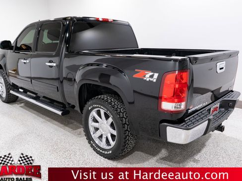 Used 2013 GMC Sierra 1500 SLE w/ Power Tech Package AWD/4WD image 3