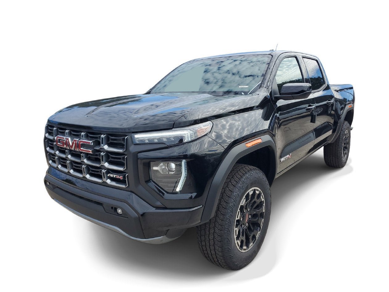 New 2026 GMC Canyon AT4 AWD/4WD image 3