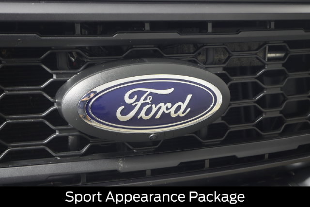 Used 2024 Ford F350 Lariat w/ Tremor Off-Road Package AWD/4WD image 19