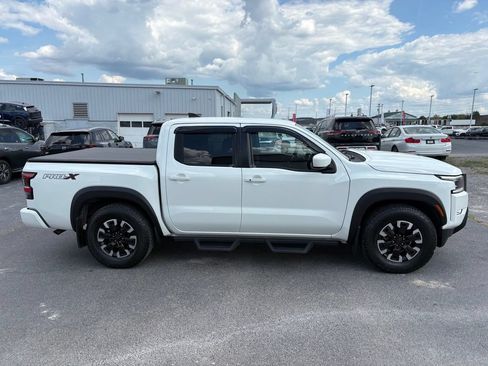 Used 2024 Nissan Frontier Pro-X RWD image 5