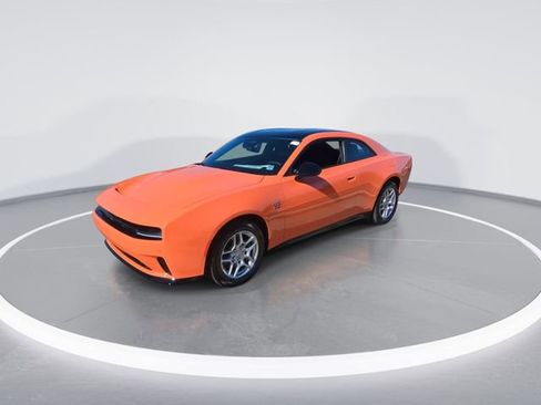 Used 2025 Dodge Charger R/T w/ Quick Order Package 25M R/T image 4