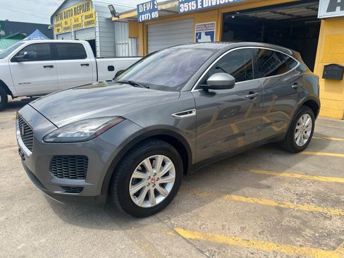 Used 2018 Jaguar E-PACE S AWD/4WD image 3