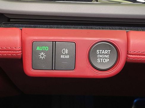 Used 2026 Porsche Panamera GTS image 43