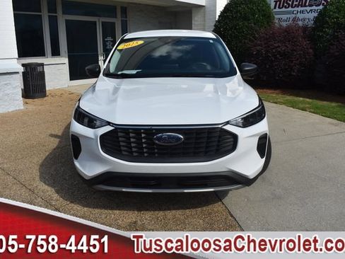 Used 2025 Ford Escape Active FWD image 4