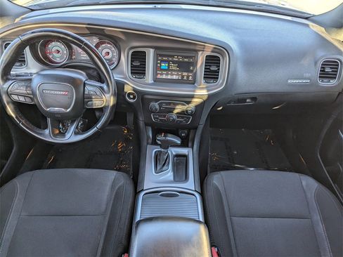 Used 2022 Dodge Charger SXT image 6