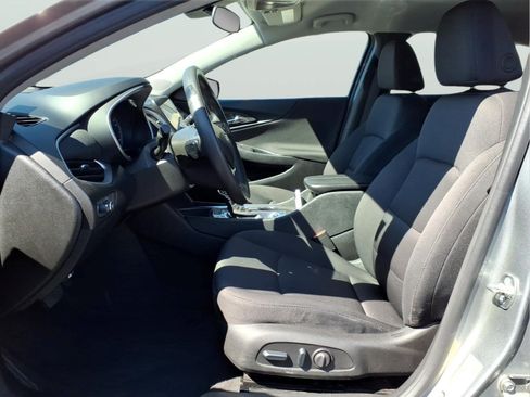 Used 2024 Chevrolet Malibu LT FWD image 16