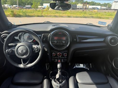 Used 2015 MINI Cooper S FWD image 18