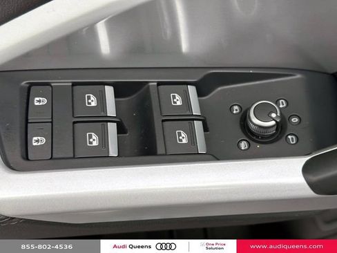 Certified 2023 Audi Q3 2.0T Premium Plus w/ Premium Plus Package AWD/4WD image 18