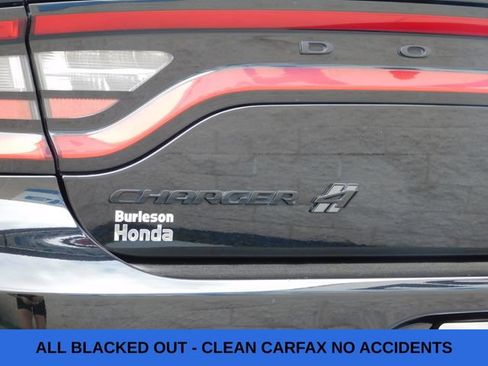 Used 2022 Dodge Charger SXT w/ Blacktop Package AWD/4WD image 7