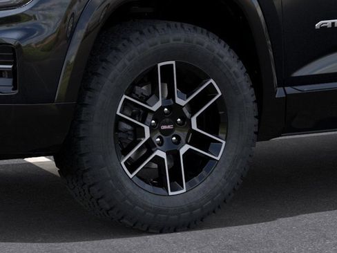 New 2026 GMC Terrain AT4 w/ Technology Package II AWD/4WD image 9