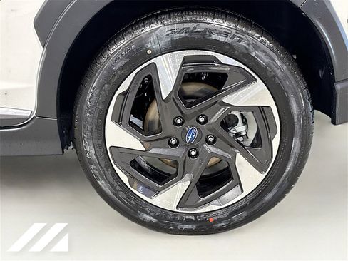Certified 2025 Subaru Crosstrek 2.5i Limited w/ Popular Package #3A image 33
