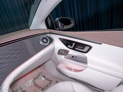 Certified 2023 Mercedes-Benz EQE 350+ Sedan image 21