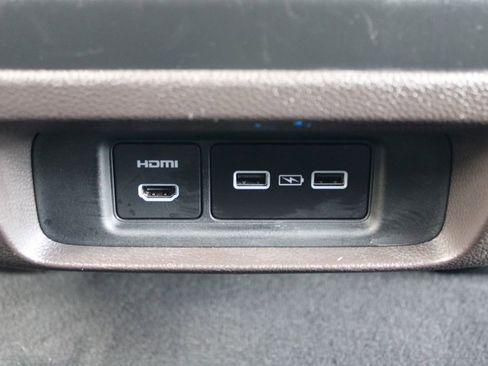 Certified 2024 Honda Odyssey Touring image 16