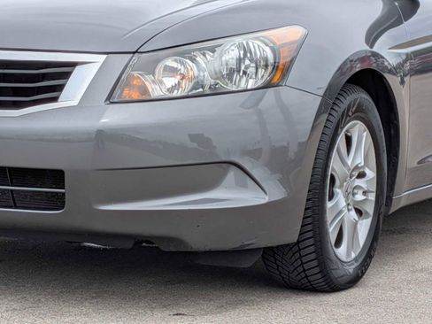 Used 2009 Honda Accord LX-P image 10