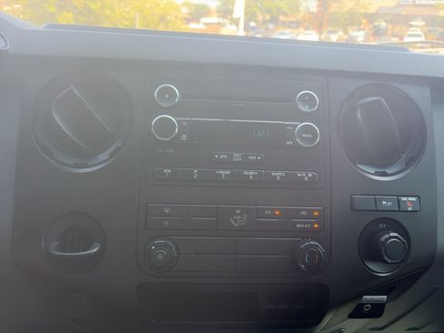 Used 2016 Ford F350 XL RWD image 16