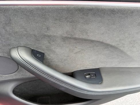 Used 2024 Tesla Model 3 Performance AWD/4WD image 30