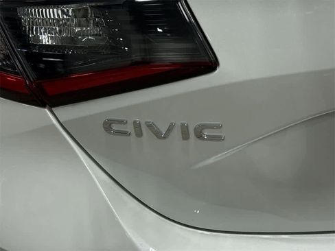 Used 2022 Honda Civic Sport image 24