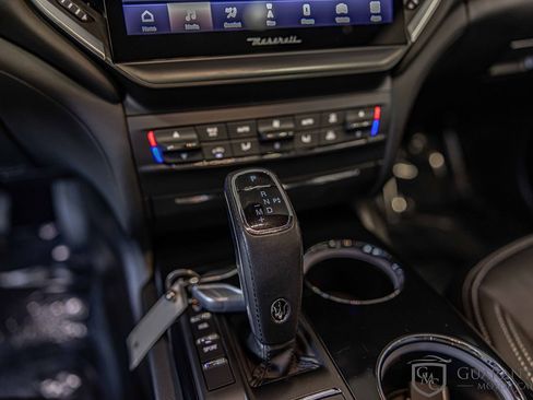 Used 2021 Maserati Ghibli S GranLusso image 31
