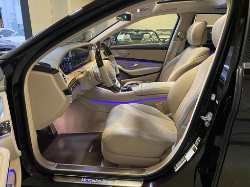 Used 2020 Mercedes-Benz S 560 4MATIC Sedan image 33