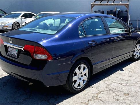 Used 2011 Honda Civic LX image 4