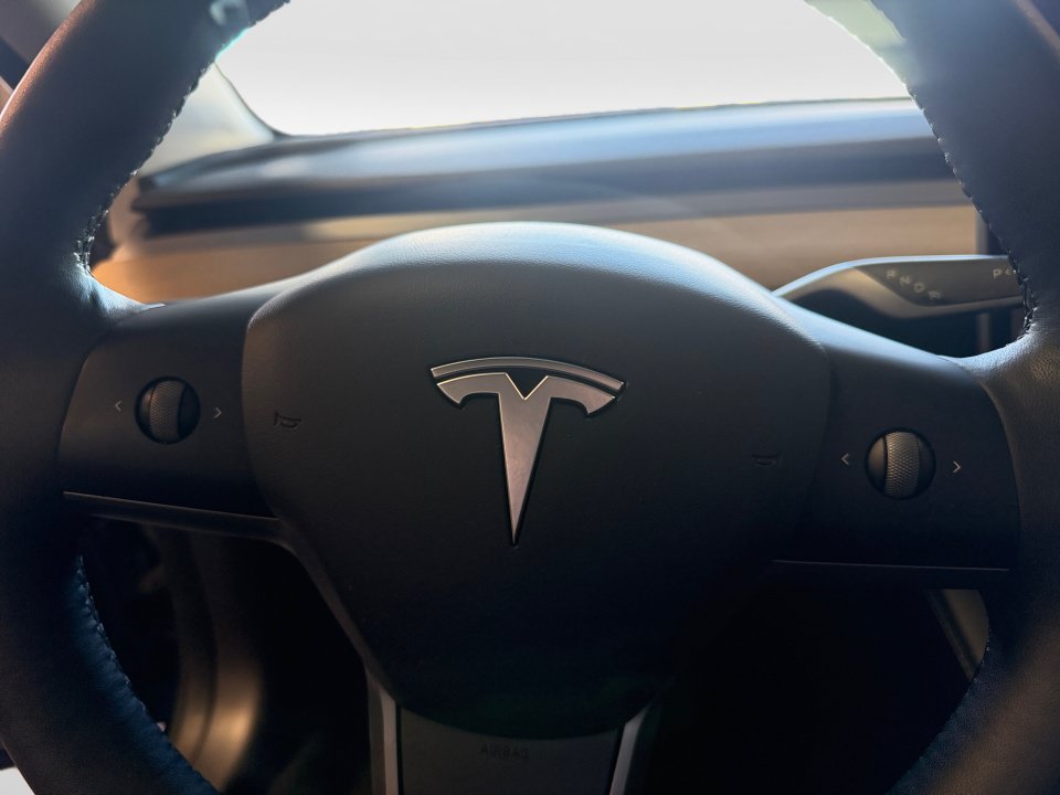 Used 2021 Tesla Model 3 Long Range AWD/4WD image 23