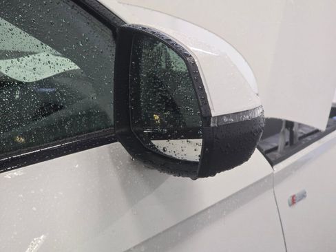 Certified 2025 Audi Q5 2.0T Premium w/ Convenience Plus Package image 30