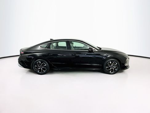 Used 2025 Hyundai Sonata SEL FWD image 10