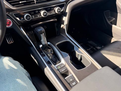 Used 2022 Honda Accord Sport image 24