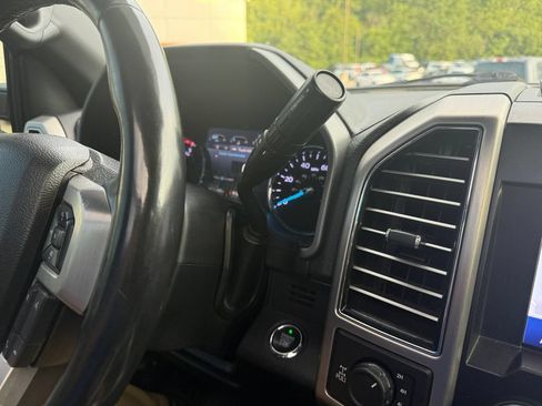 Used 2019 Ford F250 Platinum w/ Platinum Ultimate Package AWD/4WD image 21