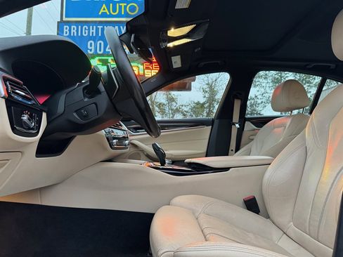 Used 2020 BMW 530i 530i w/ Convenience Package image 13