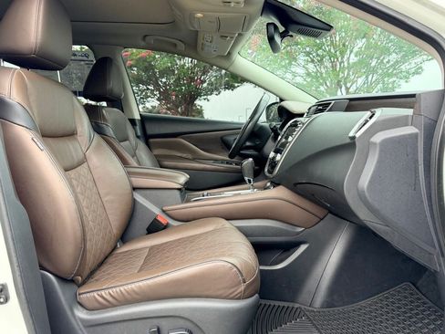 Used 2019 Nissan Murano Platinum FWD image 13
