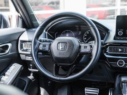 Used 2023 Honda Civic Sport image 23